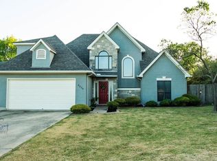 3220 Lammers St, Kerrville, TX 78028