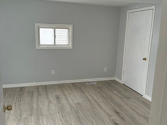3rd image of 18022 Henry St