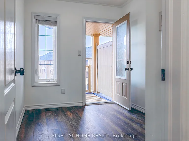 11 Telegraph St #UPPER — Photo 31