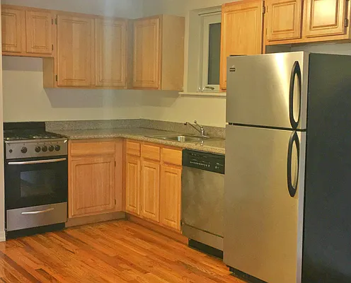 Rented by Lalezarian Properties | media 10