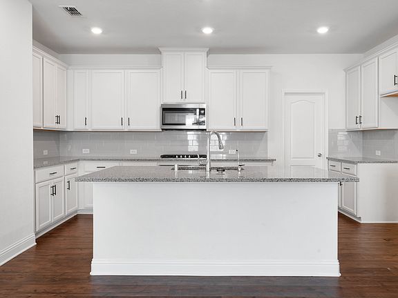 3rd image of 3416 Alamosa River Dr
