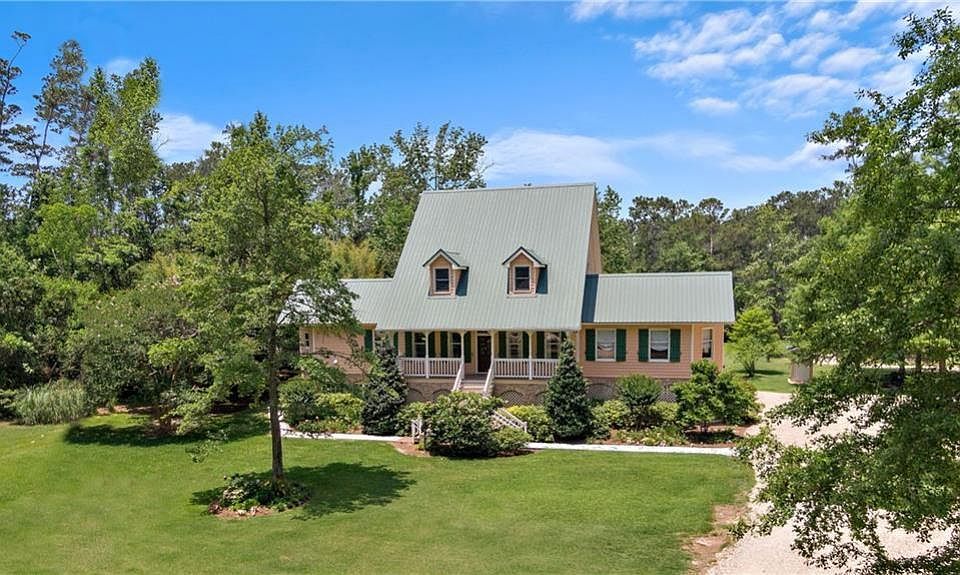 1st image of 59187 Lacombe Harbor Ln