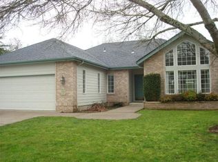 4065 Hampshire Ln, Eugene, OR 97404