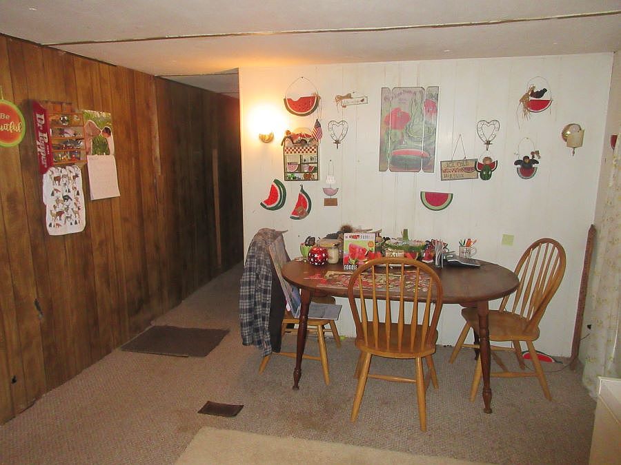2nd image of 180 Matt St