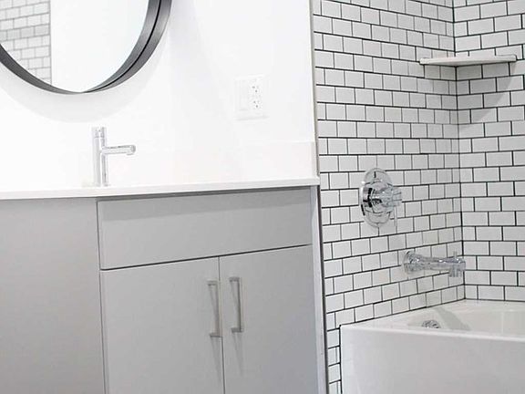 2nd image of 270 Orange St #212