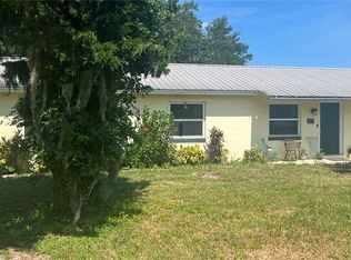 165 Beacon Light Rd, Oak Hill, FL 32759