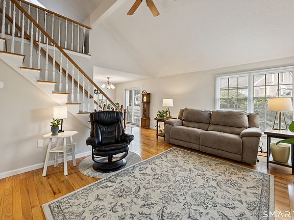 3rd image of 697 South End Road #8