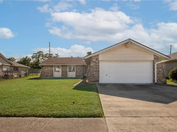2344 Oakmere Dr, Harvey, LA 70058