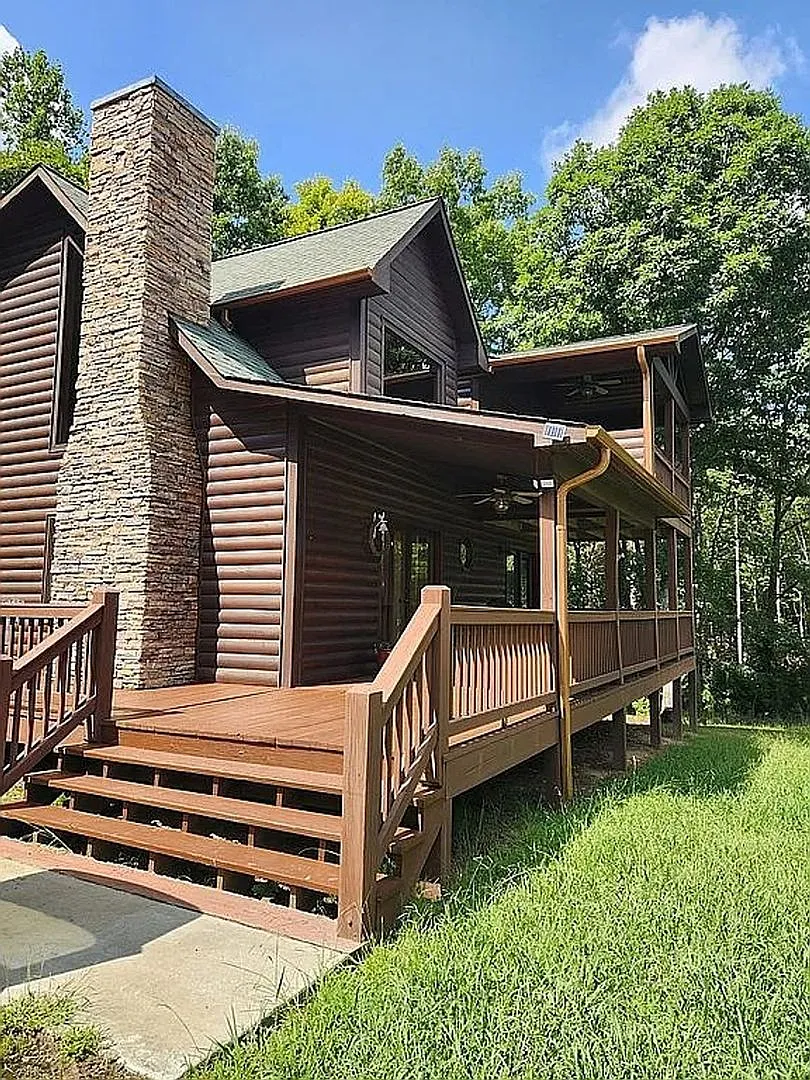 Spacious 3BR House in Blairsville — Photo 2