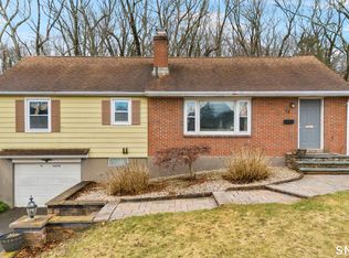 12 Garth Rd, Manchester, CT 06040