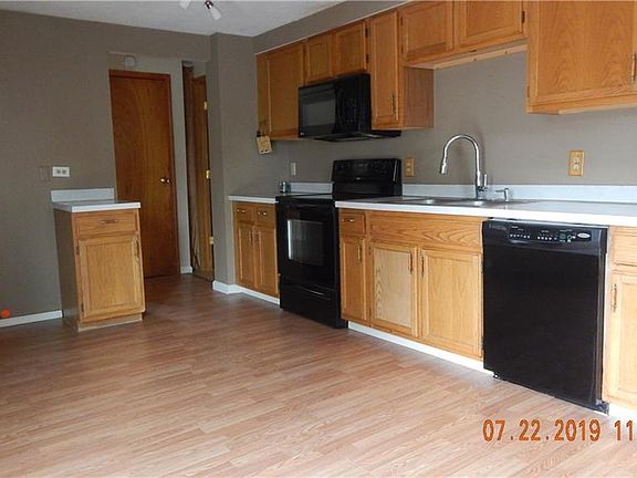 3rd image of 4019 Plum Yew Cir