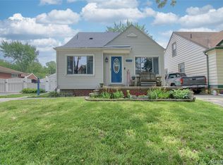 1813 Buckingham Ave, Lincoln Park, MI 48146