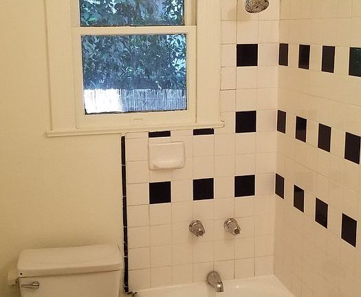 5th image of 1740 N Gramercy Pl APT 103