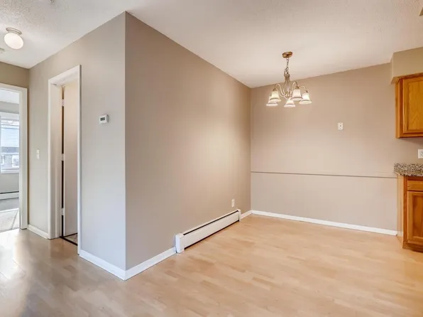 Crystal Lake Estates, 3340 Drew Ave N APT 11, Minneapolis, MN 55422