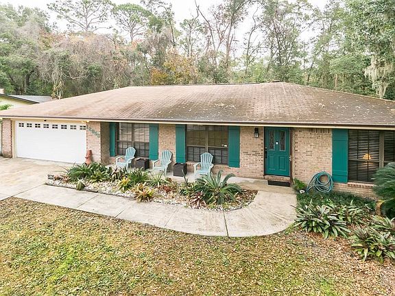 4th image of 12853 Longview Dr E