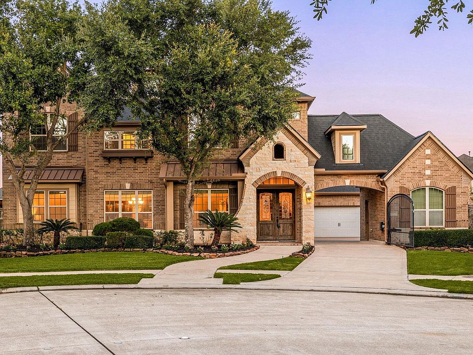 1st image of 27610 Maverick Run Ln