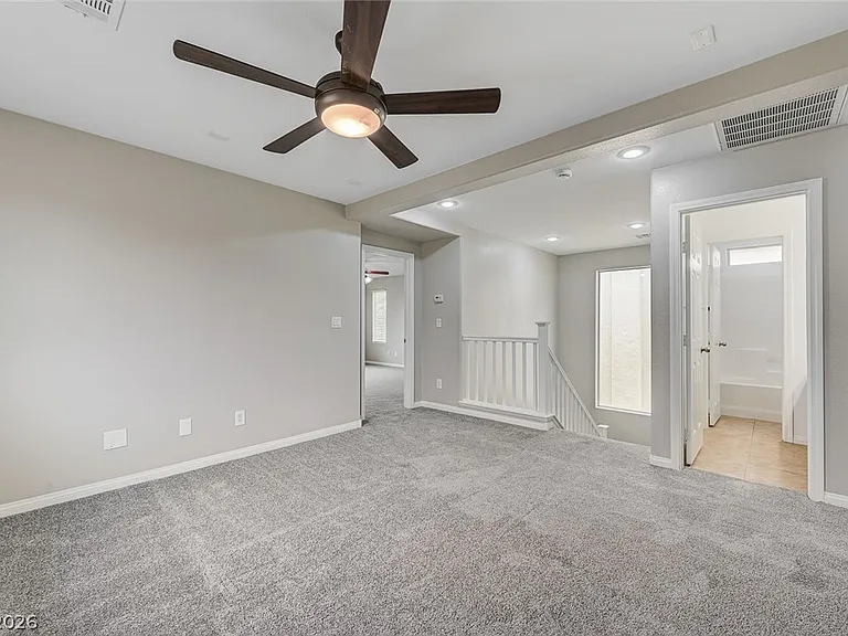 964 Wagner Valley St — Photo 36