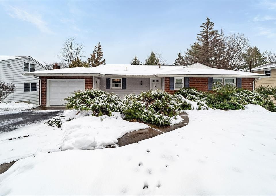 1st image of 76 Clifton Blvd