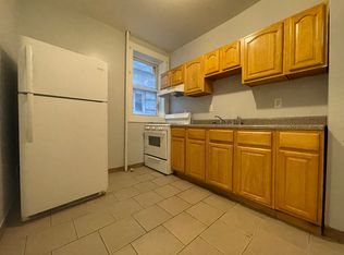 309 6th St #14E, Union City, NJ 07087