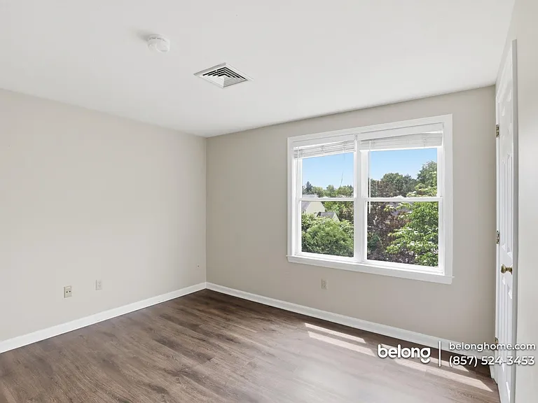 28 Blueberry Ln — Photo 4