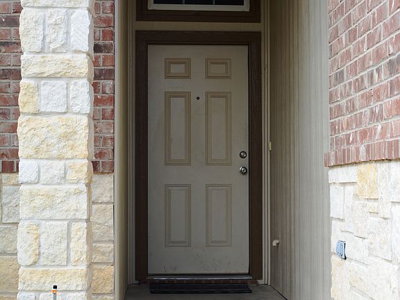 2nd image of 1607 Walker Place Blvd