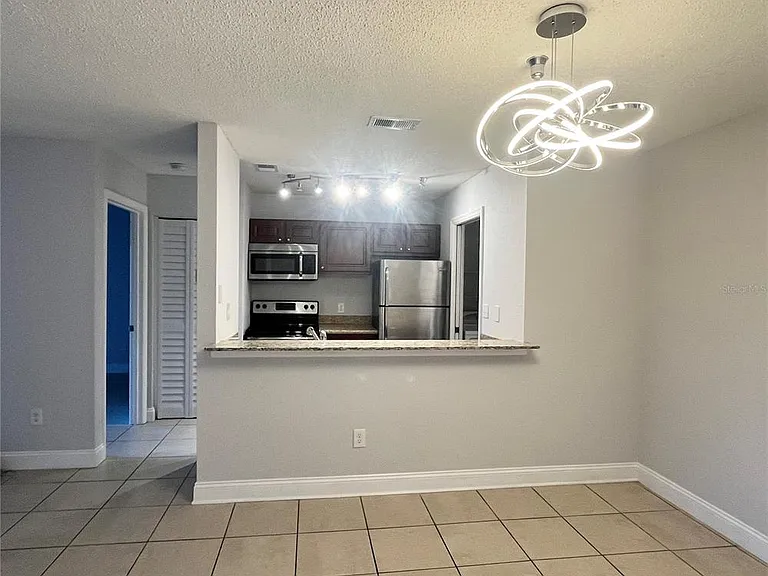 10263 Gandy Blvd N #613 — Photo 2
