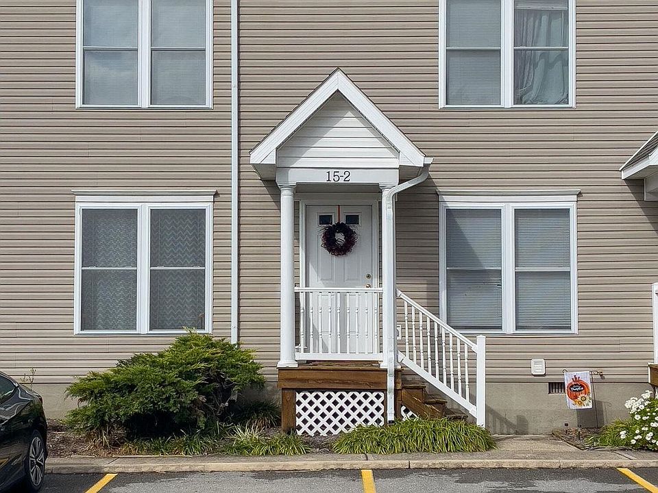 1st image of 15 Beverly Ct APT 2