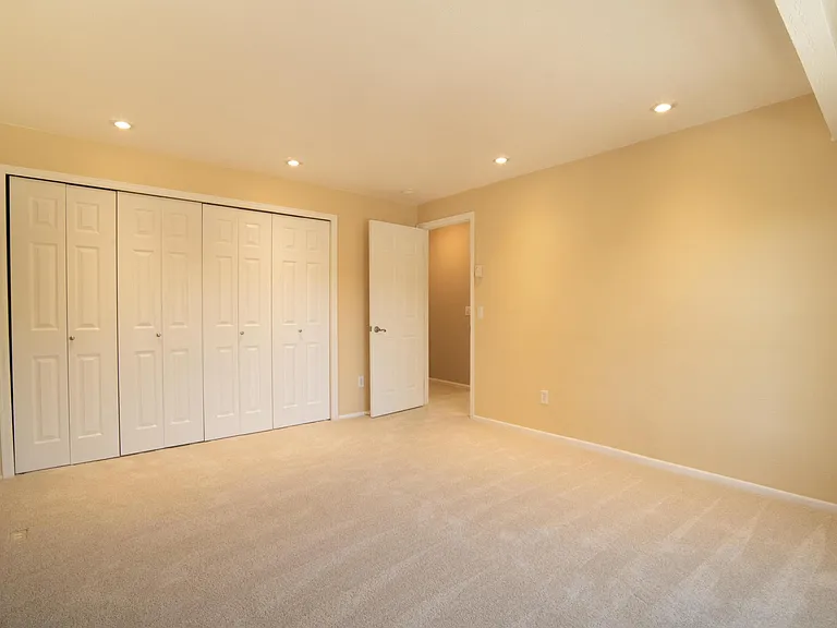 4220 Greenbriar Blvd — Photo 28