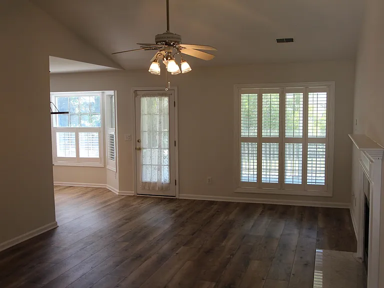 744 Ginglis Way — Photo 6
