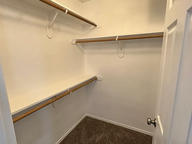 320 Timberline Dr — Photo 12