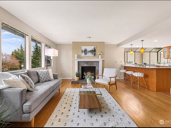 5th image of 14225 SE 44th St
