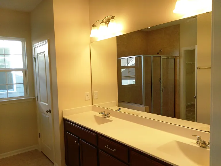 Master Bathroom Feature1