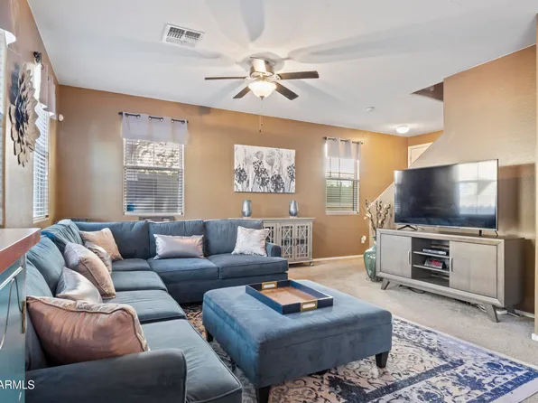 8192 W LYNWOOD Street, Phoenix, AZ 85043