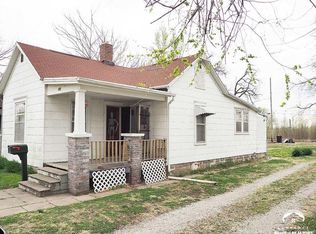 529 NE Sardou Ave, Topeka, KS 66608