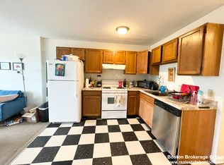 96 Hammond St APT 4, Boston, MA 02120