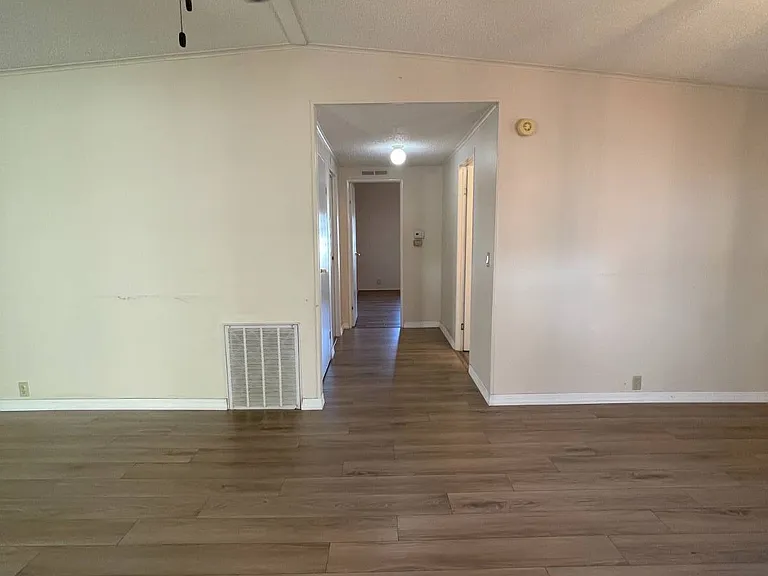 407 Whisper Oaks Dr #407 — Photo 34