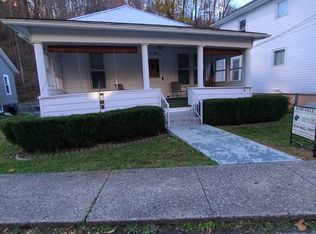 230 Cottage Ave, Weston, WV