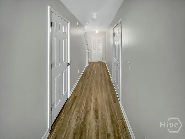 40 Transom Rd — Photo 9