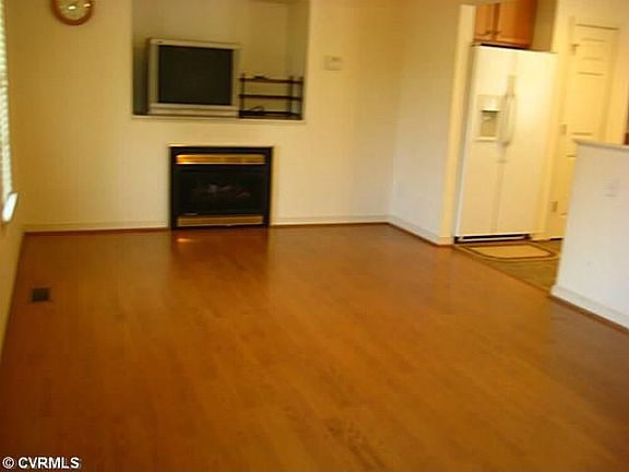 2nd image of 1940 Greenstone Ct