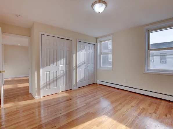 16 Hopkins Avenue image 8 of 15