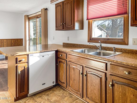 5th image of 494 Joal Dr