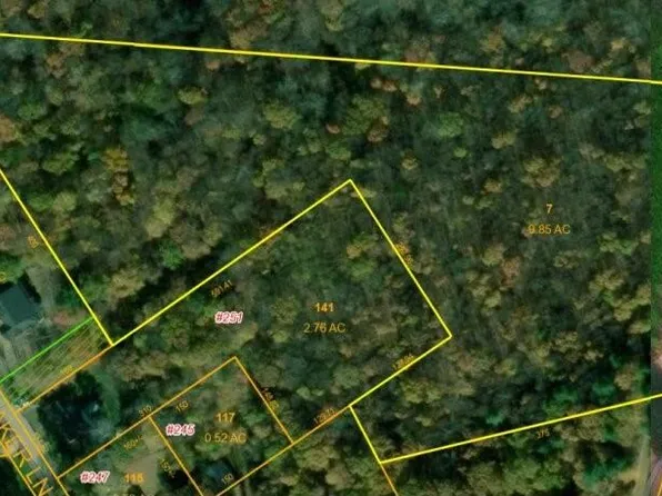 263 Quaker Ln, North Scituate, RI 02857