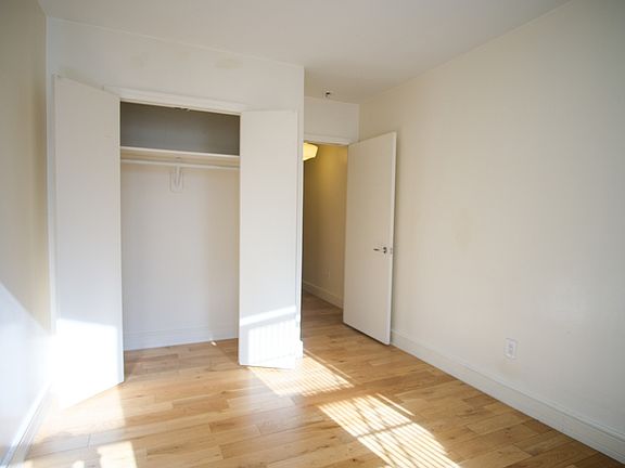 2nd image of 445 W 125th St APT 3D