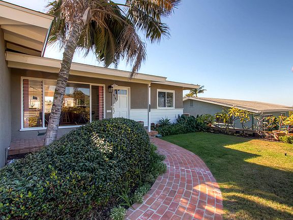 5th image of 4425 Point Loma Ave