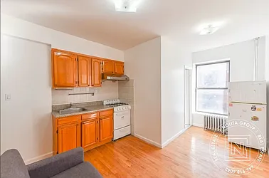 Rented by Nolita Group