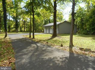 325 N Shady Retreat Rd, Doylestown, PA 18901