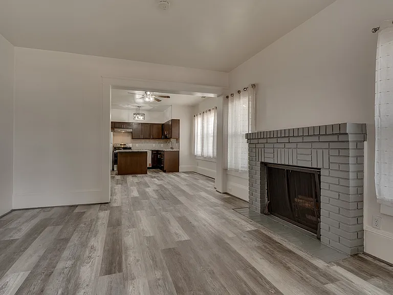 1500 Watt St #B — Photo 4