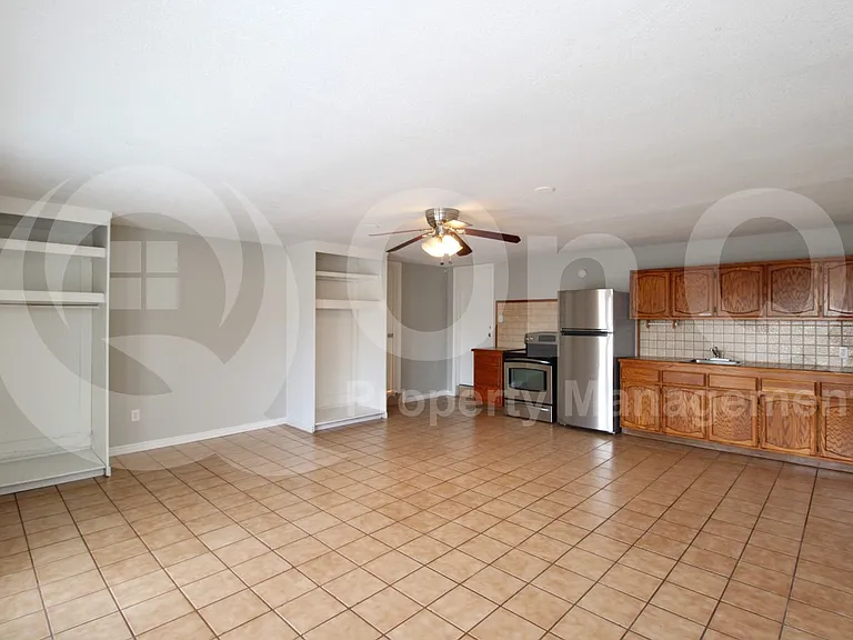 2522 E Don Carlos Ave — Photo 18