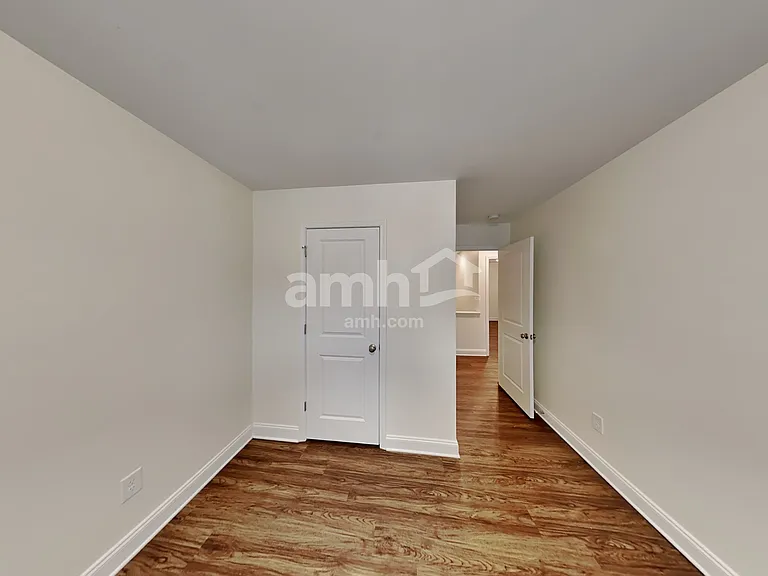 138 Cobblestone Dr — Photo 18