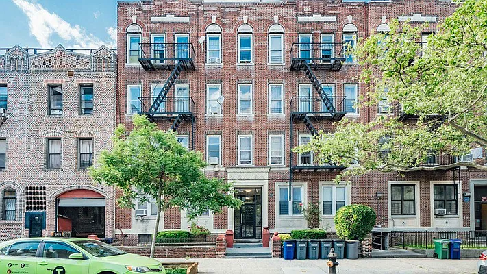 Rented by Nooklyn NYC LLC | media 2